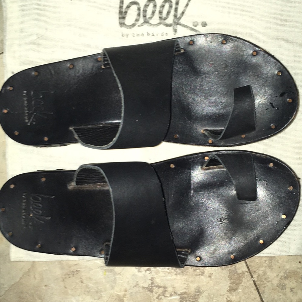 Beek by Two Birds black sandals